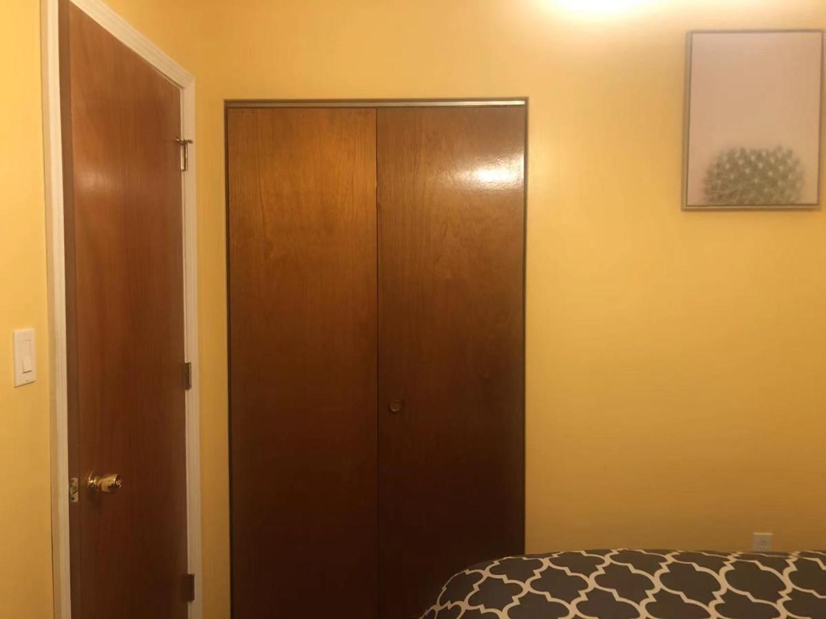 Ethan Golden Llc Chicago Kültér fotó